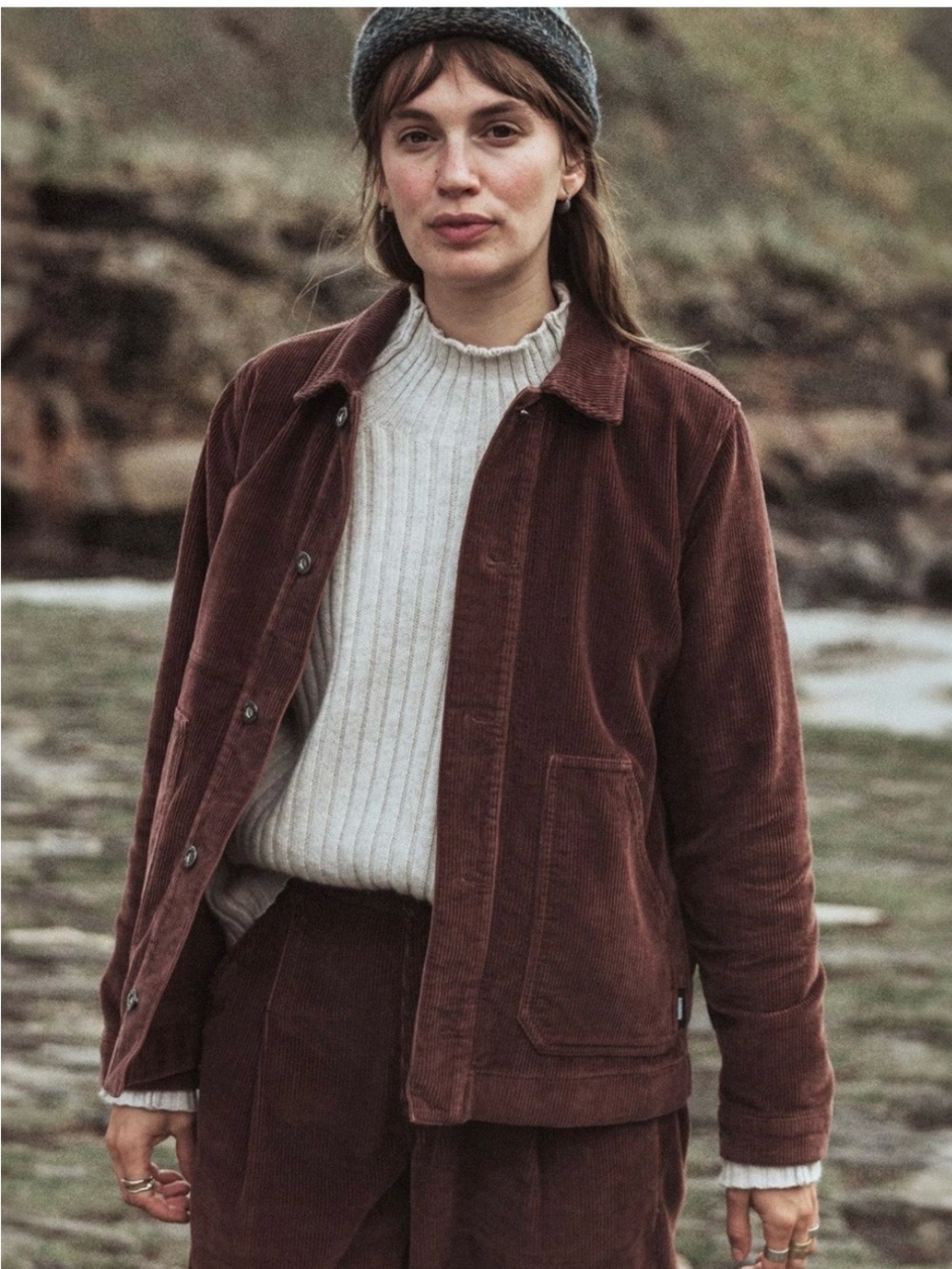 Finisterre Corduroy Yarrel Jacket - Brown